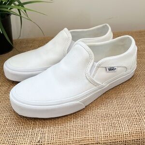 Vans Classic White Slip-On Sneakers Size 6.5 Women’s
